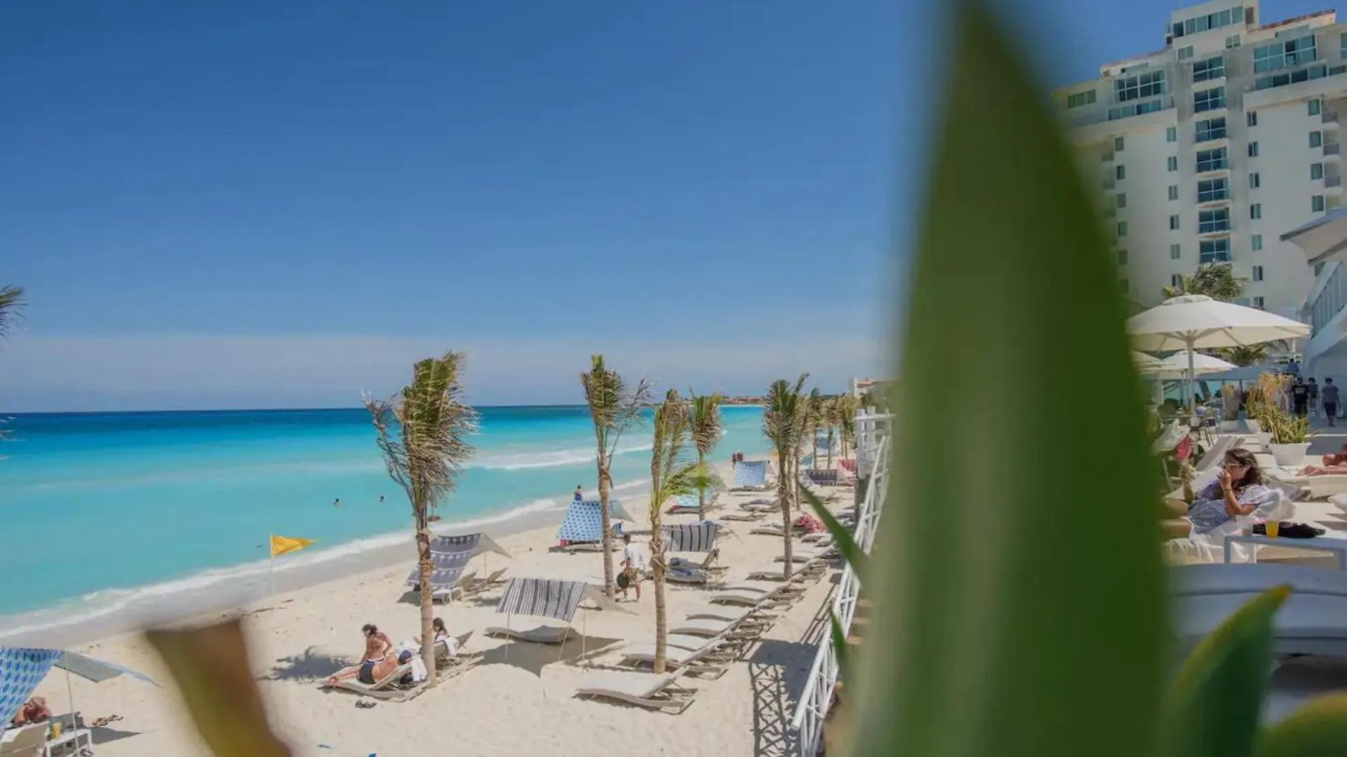 Apartment Oceanfront Studio, Magnificent Views Cancun