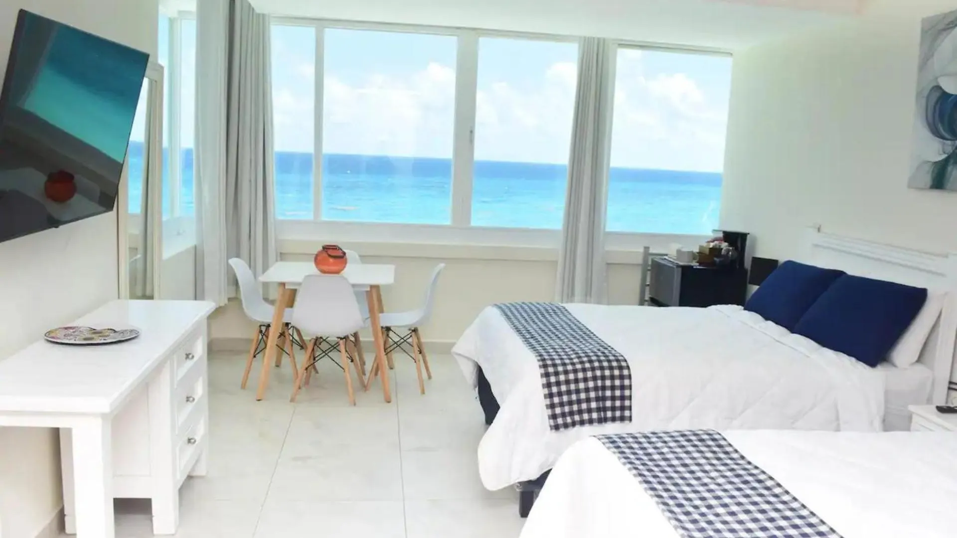 Apartment Oceanfront Studio, Magnificent Views Cancun